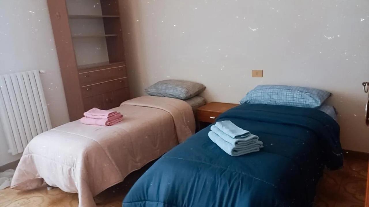 L'oro Di A Conduzione Familiare Vico San Pellegrino A San Paolo 24 * Naples